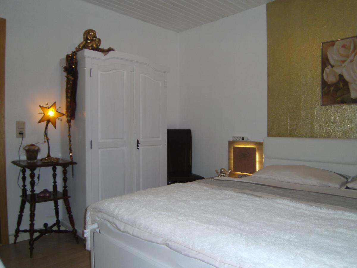Ferienwohnung Rosentraum Oberotterbach Εξωτερικό φωτογραφία